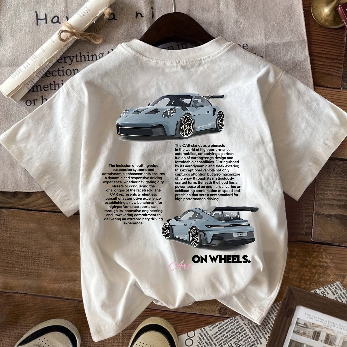 "ON WHEELS" グラフィック Tシャツ